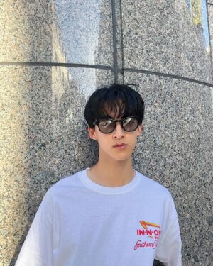 Asahi Itou Instagram - 😎😎
