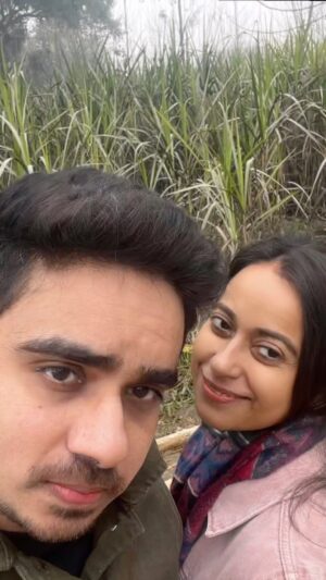 Ashish Verma Instagram - Happy new year !! ❤️
#2024 #love #gratitude #joy