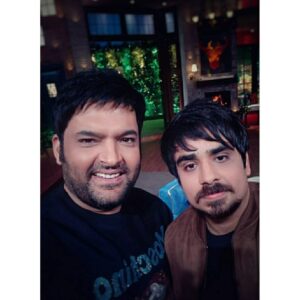 Ashish Verma Instagram - What a fun evening at The Kapil Sharma show...with team #thewhistleblower ❤️
@kapilsharma @ravikishann @sonalikul @iamankittasharma @sachinskhedekar 
@sonytvofficial @sonylivindia

Styled by- @pranalsaid 😘