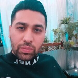 Ashkan Darvishi Instagram - .
اگه الان ناصر حجازی و منصور پورحیدری هم بودند ساکت بودند؟!
این روزها وظیفه منه که از #استقلال_مظلوم حرف بزنم و هوادار استقلال و نام استقلال مهمه نه ناراحتی بقیه 😡منفعت طلب نباشیم و حمایت کنیم🙏👑
از رفیق های خوب استقلالی خودمم خواهش میکنم صدای هوادار مظلوم استقلال باشید✋️😔👑💙
#استقلال #استقلال_مظلوم #استقلال_ایران #استقلال_تهران 
#esteghlal