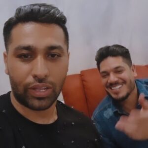 Ashkan Darvishi Instagram - .
سقف قرارداد فقط برای استقلاله؟
استقلال تیم مودب لیگه الان؟؟! 
زشته بابا خجالت بکشید
.
.
#استقلال_مظلوم #استقلال_ایران #استقلال #استقلالی #استقلال_تهران #استقلال #یاسین_سلمانی #امیرآرتا #امیر_آرتا
.
#esteghlal