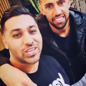 Ashkan Darvishi Instagram - .
از این به بعد به آرش رضاوند میگیم استاد ... موافقید؟!
استاد آرش رضاوند دوست دارم رفیق 👑💙
@arasherezavnd
.
.

#آرش_رضاوند #استقلال #استقلال_ایران #استقلال_تهران #اشکان #اشکان_درویشی #نقل_و_انتقالات #دربی #استاد #استاد_آرش_رضاوند 
#esteghlal #var