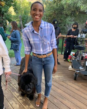 Ashleigh Morghan Instagram - ✨Meet Simone✨

Hiii y'all! I'm making my debut as Simone on tonight's episode (Episode 9) of @nbc Grand Crew! I had such a blast with this cast and the crew was just as amazing. I couldn't stop laughing! So grateful for this opportunity. ❤️🙏🏾 

🍾 So grab a glass (or bottle) of wine and tune in with me tonight to watch on NBC (Hulu and Peacock tomorrow) at 8:30 PST! 

Creator: @philaugustaj 
Writer: @davidphillips 
Director: Cortney Carrillo 

#grandcrew #grandcrewnbc