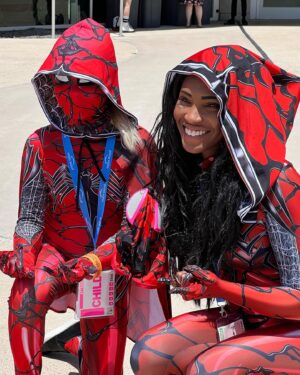Ashleigh Morghan Instagram - Baby's first SDCC was such a blast omg! I got to cosplay and take photos with a mini version of myself, got into HALL H twice, saw two of my friends host panels, saw exclusive trailers and got super dope gifts. I explored the streets of San Diego (which I loved) and got to geek my brain off!! Haha back in LA now I can fully process, or at least begin to process how amazing this con was.

To @coyjandreau thank you SO much! Because of you I got to have the best first time at San Diego comic con! I got to see you interview KEANU REEVES and comic geniuses in HALL H! You killed it and I'm so blessed to have you as a friend! 

To @sarah_porti you, you are a rare and beautiful soul! Thank you for allowing me to tag along to HALL H AGAIN to see the COOOLEST trailers, watch my favorite actors on panels and just nerd out. I am eternally grateful. (Thank you Michael also for giving me his wristband)! 

To @hottopic for throwing one of the BEST parties at SDCC! AT AN ARCADE! I got to reconnect with some of my favorite friends and delicious food and drinks and play video games!

And to @weaudition for throwing the dopest networking connecting party at SDCC! I saw my favs and met new ones!! 

K I'm gonna go cry, hydrate, nap, and hibernate. #sdcc2022 #sdcc #htfinatic #htxsdccmeetup #sponsoredbyht #hallh #cosplay #cosplayer #convention #hottopic