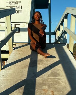 Ashleigh Morghan Instagram - Summertime Fine. At the beach in my @skims 🌞💛. 

📸: @kmax18 and Mandy