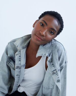 Ashleigh Morghan Instagram - Ya girl got some new photos for 2023. Super happy with how they came out. I sometimes get a little shy and nervous but I had a blast! ✨

📸: @joshlbutler_ 
💄: @a_d_makeup 

#photoshoot #photos #photoshoots #working #2023