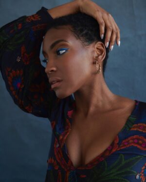 Ashleigh Morghan Instagram - Ya girl got some new photos for 2023. Super happy with how they came out. I sometimes get a little shy and nervous but I had a blast! ✨

📸: @joshlbutler_ 
💄: @a_d_makeup 

#photoshoot #photos #photoshoots #working #2023