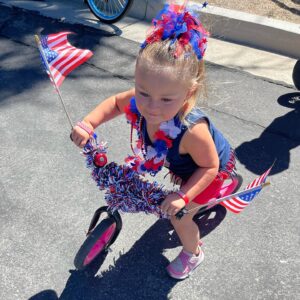 Ashley Davies Instagram - Happy 4th of July, everyone! From my family to yours, I hope you all have a safe and wonderful Independence Day! 🎇 

#kidtime #family
#4ofjuly #4thofjuly #4thofjulyweekend #american #americanflags #celebrate #fireworks #fourthofjuly #happy4thofjuly #happybirthdayamerica #independenceday #redwhiteandblue #bigbearlake