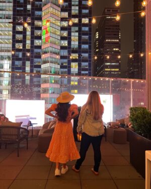 Ashley Davies Instagram - Which #FoodStars are in NYC today for the Fancy Food Show? Stop by our booth 2257 to talk about the show and my product that got me there.

@realityclubfox @foodstarsfox  #foodstars #eathappygrub #shopsmall #smallbusiness #momlife #momboss #fancyfood #fancyfoodshow