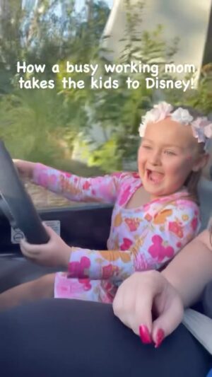 Ashley Davies Instagram - Here’s how I get two kids and a whole family to Disney without all the stress: 

🥞 @eathappygrub waffles for the quickest, easiest, and healthiest meal of the day. Starting off on the right foot! 

🧴@embeba_family’s Rescue Balm to hydrate my skin that is about to take a beating from the sun, long hours, and kids 

🥛 @voyagermilk packets in my purse to refuel the kids throughout the day, just add water when needed! 

These products make crazy park days, busy holiday times, and every day - easier, less stressful, and more fun!