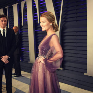 Ashley Grace Instagram - Princessed my way through #Oscar evening thanks to @patbo_us @hsternofficial @christinacessnahair and @makeup_ali