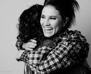 Ashley Jordyn Instagram - Big hug to everyone for the birthday wishes!! This is how it made me feel!