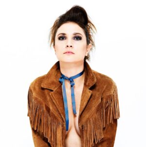 Ashley Jordyn Instagram - #wildwestwednesday🌵 (I know it’s Tuesday. I don’t care) 📷 by @karjaka 💄by @rieogura_makeup 👗by @julissa.cisneros  Throwback to fun little shoot we did where I channeled my spirit animal - Sexy Davy Crockett -Queen of the Wild Frontier #oitnb6 #ashleyjordyn #davycrockett #wildwest #iremembertorememberthealamo #youcantakethegirloutoftexasbutyoucanttaketexasoutofthegirl  Caption as you want as long as it’s not dickish