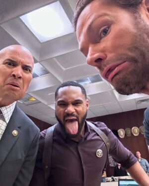 Ashley Reyes Instagram - New episode of Walker on @thecw tomorrow night at 8/7CT! Tune in for the handsomest Rangers around. 

#walker #walkertexasranger #thecw #thecwwalker