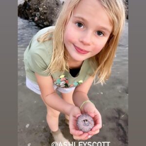Ashley Scott Instagram - Nature is nurture. So many beautiful years with this Ya Ya @nicoledwelch. Blessed to Live this life with you. 💙