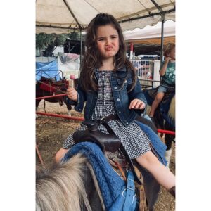 Ashlynn Yennie Instagram - Hay bales, pumpkins, wearing our denim jackets & boots … yep, time to do all the fall things 🍁🎃 #pumpkinpatch #tapiabrothersfarm #weekendfun