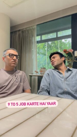 Ashneer Grover Instagram - Bhai koi Job lagwa do..
.
.
.
#corporate #reelsinstagram #memes #office #job