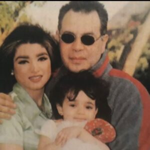Ashraf Zaki Instagram - اجمل يوم ف عمرى اسعد لحظه ف حياتى يوم ميلاد ابنتى الغالية مايا سمعت منها اول مره حد يقول بابا كانت وستظل اجمل بابا انا فخور بها فخور انها بنتى وفخور انها حياتي @mayathezaki