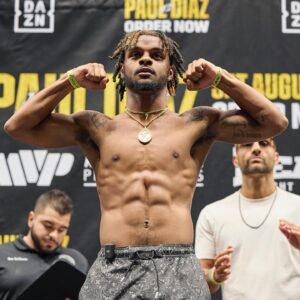 Ashton Sylve Instagram - Strictly business 
#HardWorkMakesEasyWork
Tune in tomorrow LIVE ON DAZN
@daznboxing #PaulDiaz

📸 @justicewebberr