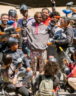 Ashton Sylve Instagram - #H2O💧
#Photodump fight celebration 
Thank you to everyone that came out to @scvillage and celebrated with me
#HardWorkMakesEasyWork