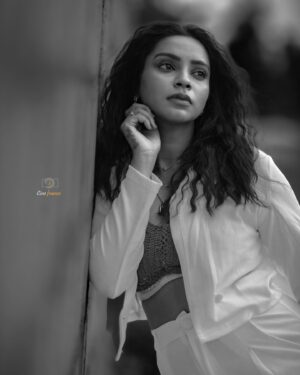 Ashvini Instagram - If you are listening !