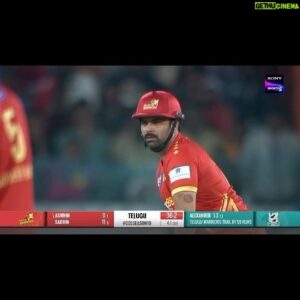 Ashwin Babu Instagram - @actorashwin showcases his batting skills beyond acting 🔥🏏

ICYMI, here are the stellar 47 runs by the Telugu Warrior 🤩

#SonySportsNetwork #CCL #CCLSeason10 #CelebrityCricketLeague | @cclt20