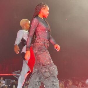 Asia O'Hara Instagram - I feel like I owe @beyonce a lil more money after all the fun I had last night! 🏳️‍🌈