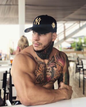 Askar Mozharov Instagram - 