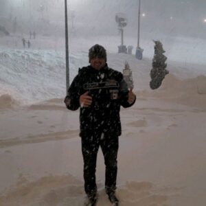 Askold Zapashnyy Instagram - 🇷🇺 Давно мечтал провести отпуск с семьёй и друзьями на горнолыжном курорте. Выбрали отдых на "Роза Хутор" в Сочи. Пока всё очень нравится!
🇬🇧 I have long dreamed of spending a vacation with family and friends at a ski resort. We chose a vacation at "Rosa Khutor" in Sochi. I really like everything so far!
#отпуск #сочи #горнолыжный курорт #сноубординг #запашные #семья #аскольд #vacation #ski #resort #snowboarding #zapashny #family #askold