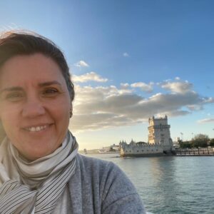 Assunção Cristas Instagram - Bom dia de todos os santos! #Tejo #Lisboa
