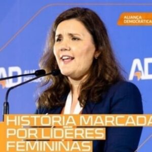 Assunção Cristas Instagram - A Aliança Democrática quer ganhar, mas quer ganhar para governar. Portugal precisa de uma mudança segura! 🧡💙 #AcreditarNaMudança