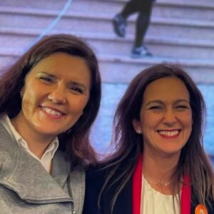 Assunção Cristas Instagram - Dia dedicado à campanha da AD, almoço em Coimbra para apoiar a nossa amiga Rita Júdice e tarde em Óbidos, com o Telmo Faria, a lembrar o distrito de Leiria pelo qual fui tantas vezes eleita e do qual guardo sempre boas recordações. 🧡💙

#MudançaSegura #AcreditarNaMudança
