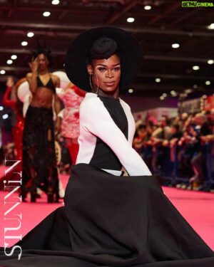 Asttina Mandella Instagram - D. R. A. G. 

Long ago, The Four Nations lived in Harmony with the rest of the EU and the world ……..BUT everything changed when both Death and DragRace/DragCon Nation attacked. 

Only the AVATAR master all of the four elements could face the DragConNation but in 2023 when the time came the world needed her to be Asttina Mandella 

She Vanished

3 Hundred Years had passed since the war of my chamber of exquisite sadness, i discovered the new Asttina, and the least thing I could do was make it to DragConUK this year! 
and finally got to give the dress @liquorice_black made for the finale episode the moment it deserved 

AVATAR 🔥💧🌎💨
The New Asttina