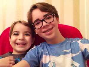 Ata Berk Mutlu Instagram - Canlı Yayınımıza katılan herkese çok teşekkür ederiz... ☺️ Harika bir yayın oldu. 🎈❣️ Kaçıranlar ve yeniden izlemek isteyenler için videomuz.. “ CAN MUTLU YOUTUBE KANALIMIZDA “ 👍👍👍