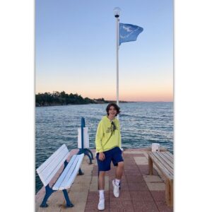 Ata Berk Mutlu Instagram - Umarım karneleriniz sizleri mutlu etmiştir.. 🙌🏼 İyi tatiller 🤍