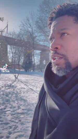Atandwa Kani Instagram - NYC IS FREEZING OVER ❄️❤️