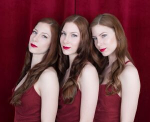 Athena Levesque Instagram - Making Monday a little more vibrant ⭐️⭐️⭐️
#levesquetriplets 

@ani.levesque @arianna.steckler.levesque @athena.lev
