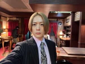 Atsuhiro Inukai Instagram - 本日24時9分からケイ×ヤク第6話放送です。ぜひ！
#ケイヤク#犬飼貴丈#英獅郎#自撮りたくさんしたけど#全部同じ表情だった#全部#俺
