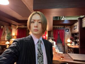 Atsuhiro Inukai Instagram - 本日24時9分からケイ×ヤク第6話放送です。ぜひ！
#ケイヤク#犬飼貴丈#英獅郎#自撮りたくさんしたけど#全部同じ表情だった#全部#俺