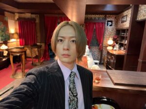Atsuhiro Inukai Instagram - 本日24時9分からケイ×ヤク第6話放送です。ぜひ！
#ケイヤク#犬飼貴丈#英獅郎#自撮りたくさんしたけど#全部同じ表情だった#全部#俺