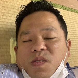 Atsuhiro Tsuda Instagram - 17時まで眠ります