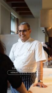 Atul Kochhar Instagram - #Hyderabad 
A culinary extravaganza is enroute as @chefatulkochhar comes to you with Culinary Sessions, a five course meal fine dine like no other!

🗓️ 24th-25th May 
📍Westin, Hyderabad 

Secure your spot for this Culinary Delight! Tickets available on @bookmyshowin , link in our bio 

Presented by @nebula_by_titan 
Powered by @daawatofficial 
Hydration Partner @vedicaspring

[Swiggy SteppinOut, Swiggy Dineout, Culinary Sessions, Michelin Star Chef, Fine dine, Gourmet, Experience, Food, Event, Hyderabad events, Hyderabad, SteppinOut Hyderabad]