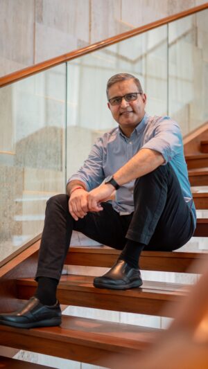 Atul Kochhar Instagram - #Pune This is your sign to step out and experience unparalleled luxury at Culinary Sessions with @chefatulkochhar ✨👨🏻‍🍳

🗓️7th-8th June
📍Conrad, Pune 

Secure your spot now! Tickets available on @bookmyshowin , link is in our bio 

[Swiggy SteppinOut, Swiggy Dineout, Culinary Sessions, Michelin Star Chef, Fine dine, Gourmet, Experience, Food, Event, Pune events, Pune, SteppinOut Pune]