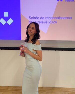 Audrey Blanchet Instagram - Un beau projet qui se conclut✨Quatre mois de travail m’ayant permis de développer de précieuses compétences professionnelles. Très reconnaissante d’avoir vécu cette expérience enrichissante. 

Un grand merci à @cocacolaquebec @a2c.quebec et @fsaulaval pour cette belle opportunité🩵