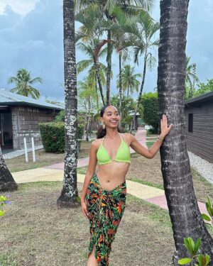 Audrey Ho-Wen-Tsaï Instagram - Last Day in French Guiana 🇬🇫❤️

Encore un peu de chaleur avant de retrouver les 2 degrés qui nous attendent à Paris hahaha

👙: @valentinaboutiquekourou 

@missguyane.organisation 

#missguyane2023 #frenchguiana🇬🇫 #palmer