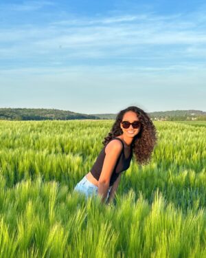 Audrey Ho-Wen-Tsaï Instagram - • Nature, a source of peace in my mind 🌾
 

@missguyane.organisation 

#peace #nature #sunset #missguyane2023