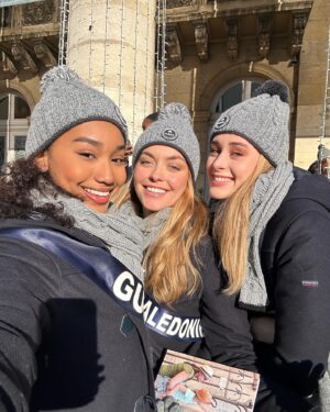 Audrey Ho-Wen-Tsaï Instagram - 🤍🤍🤍

Ça fait déjà une semaine que cette aventure incroyable s'est terminée. 
C'était une expérience remplie d'émotions et de rencontres inoubliables. 
J'ai eu la chance de faire la connaissance de femmes incroyables qui ont laissé une empreinte indélébile dans ma vie. 🥰

Je voulais partager avec vous quelques moments de cette expérience unique pour laquelle je suis extrêmement reconnaissante d'avoir pu y participer.🫶🏽

#missfrance2024 #missguyane2023 #blessedlife