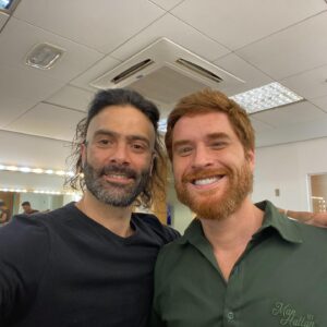 Augusto Garcia Instagram - Obrigado pela parceira em todas as cenas. Prazer enorme trabalhar contigo @cirilloluna! #serie #novela #seriellaproductions #reiaquis #reiáquis #reidavi #recordtvrio #recordtv