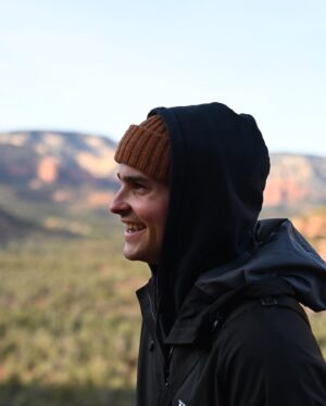 Augusto Schuster Instagram - Estuvimos de viaje hace unas semanas y recorrimos 4.785 km en una Camper por distintos Parque Nacionales de 🇺🇸. Este fue uno de mis favoritos por lejos!! Grabé mucho contenido que voy a subir en partes para mostrarles más, pero aquí está mi primera selección de fotoss ✨🌎🫶🏻