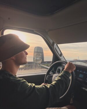 Augusto Schuster Instagram - Estuvimos de viaje hace unas semanas y recorrimos 4.785 km en una Camper por distintos Parque Nacionales de 🇺🇸. Este fue uno de mis favoritos por lejos!! Grabé mucho contenido que voy a subir en partes para mostrarles más, pero aquí está mi primera selección de fotoss ✨🌎🫶🏻